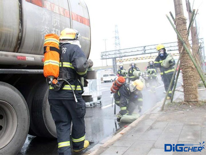 ����Ʒ��܇�¹��l�l(f��)